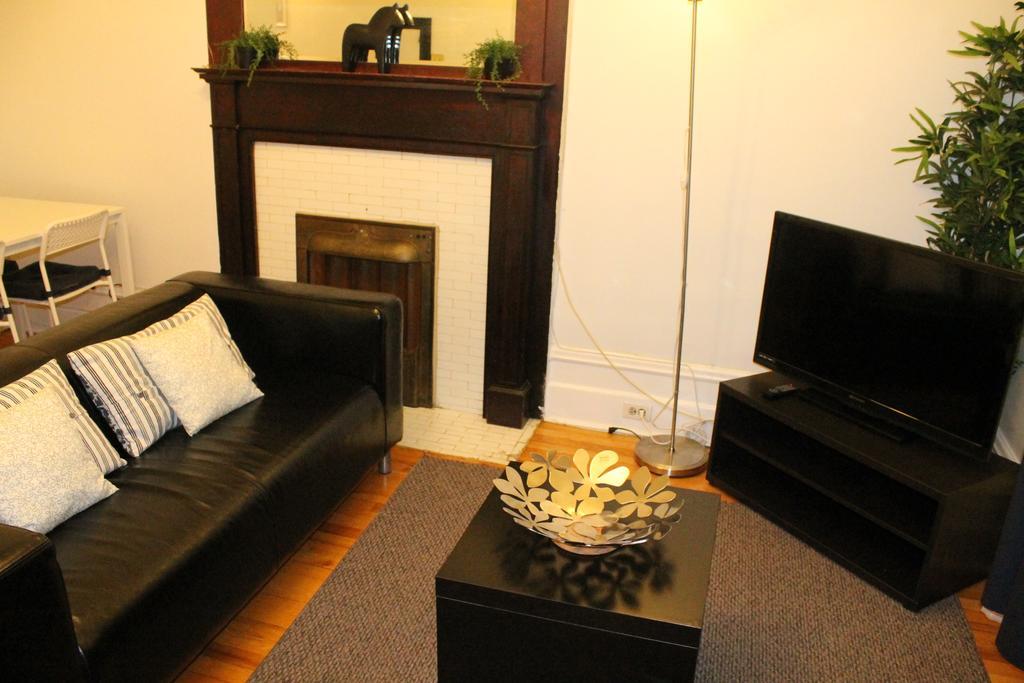Adib - 362 Friel St, Unit 2 Apartment